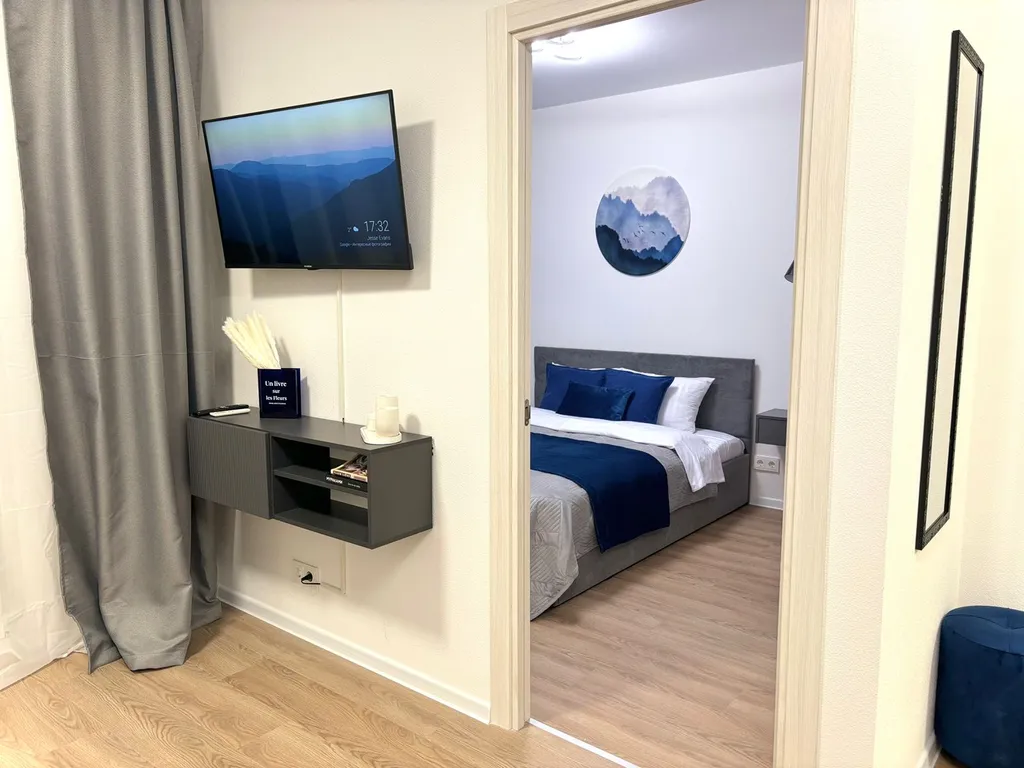 Квартира Квартира Современная евродвушка с шикарным видом рядом аквапарк, река Волга — Ярославль