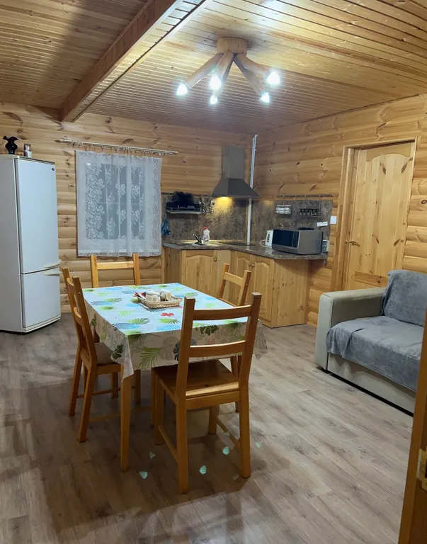 Коттедж в Асилане