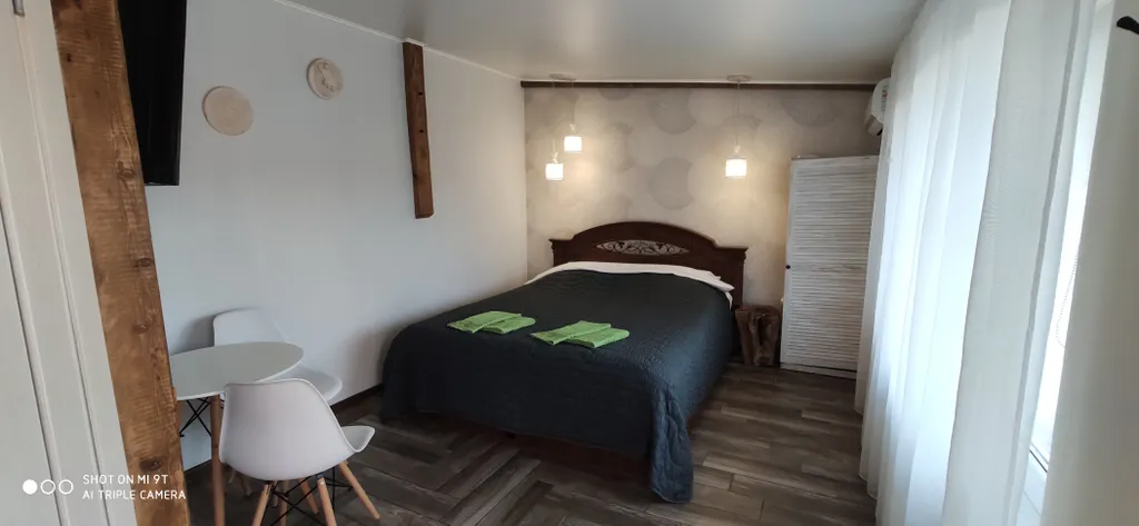 Небольшая дружелюбная студия с патио