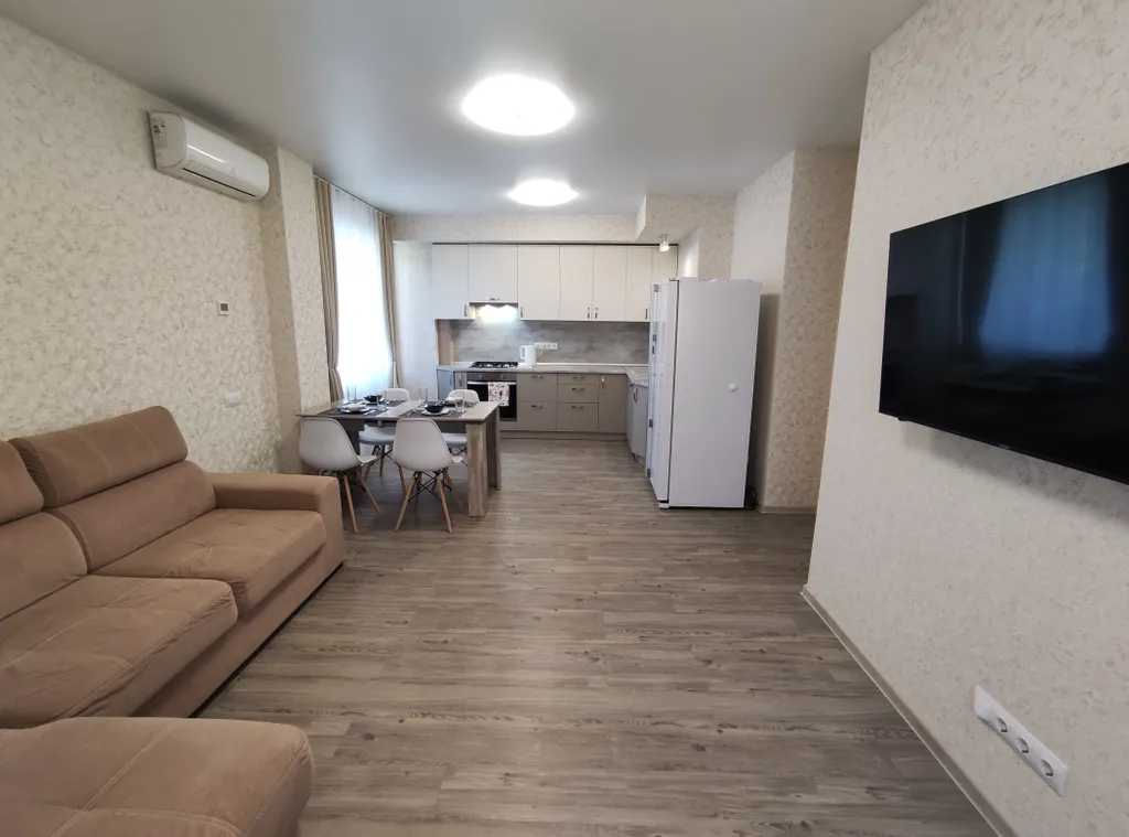 Квартира Уютная трёхкомнатная квартира в центре — Горячий Ключ