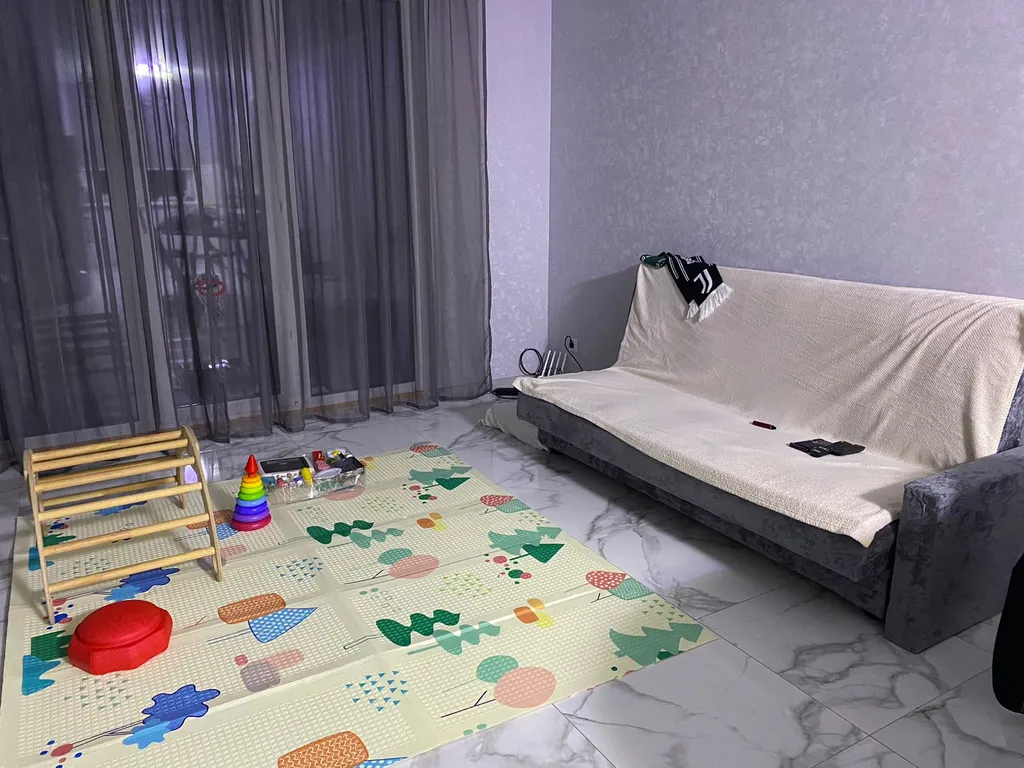 Дом в тихом пригороде.