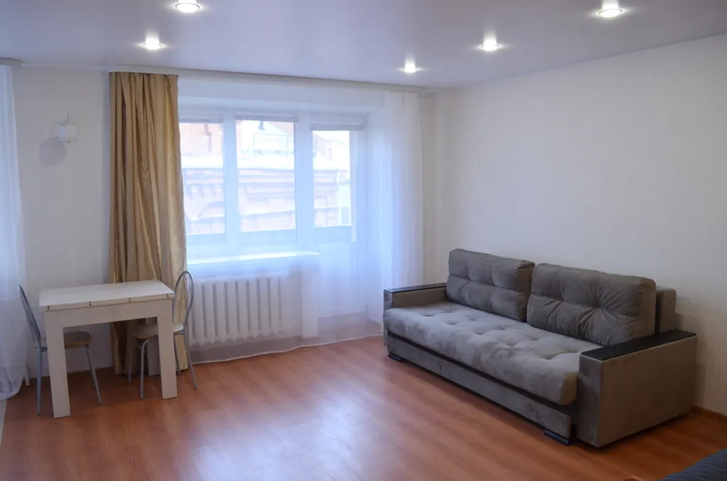 Квартира в самом центре, рядом с площадью Победы