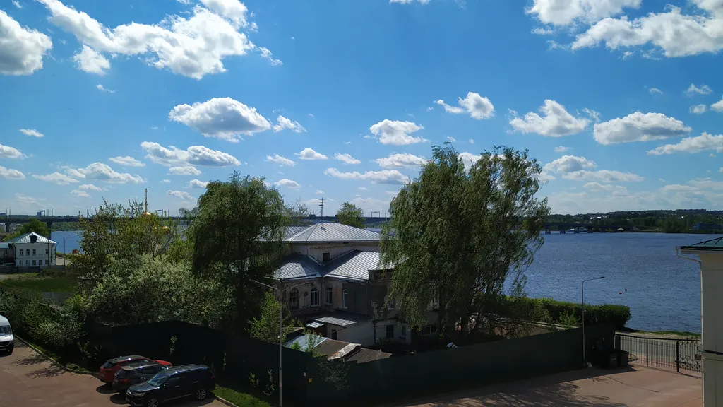 Двухуровневая студия в центре