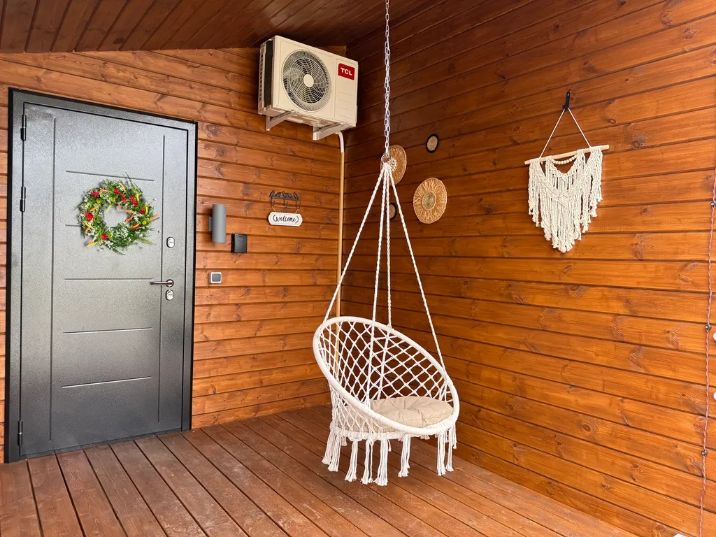 Коттедж Частный дом Home №10 с 2 спальнями — аренда посуточно в Великий Новгород