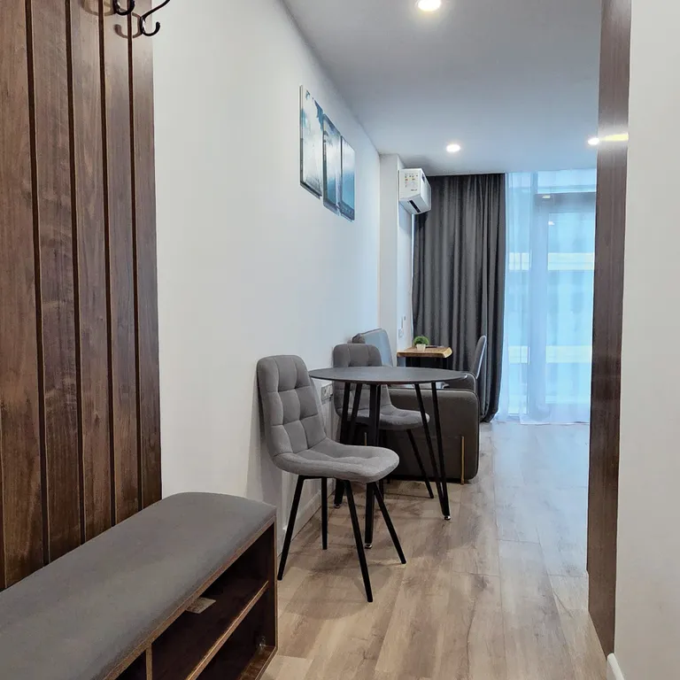 Люкс студия 1+1 у самого моря, 10м до пляжа