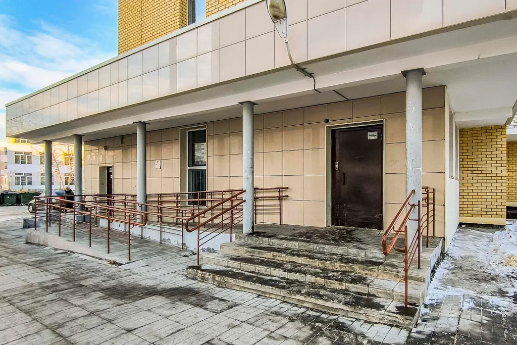 Квартира-студия с балконом для командированных и отдыха