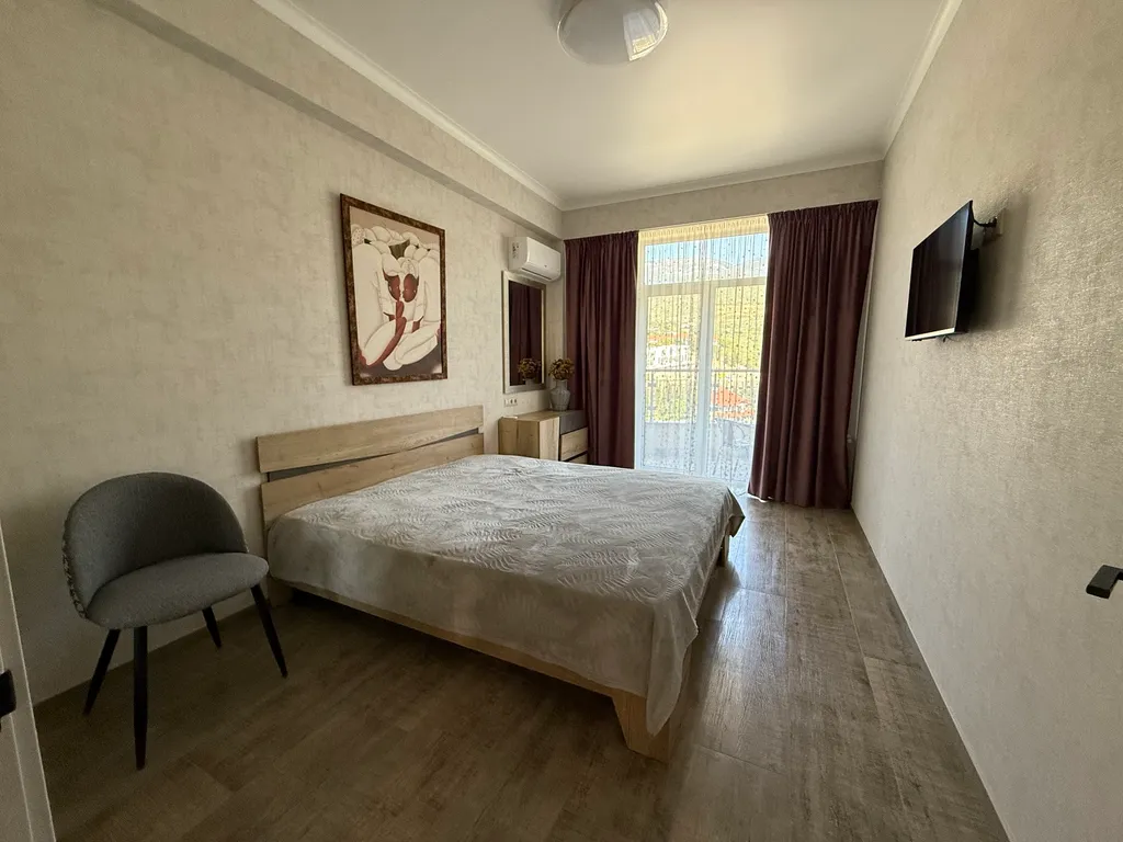 Новая дизайнерская квартира с прекрасным видом на горы