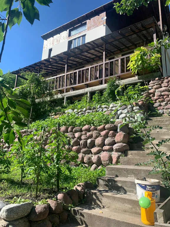 Чудесный дом в горах