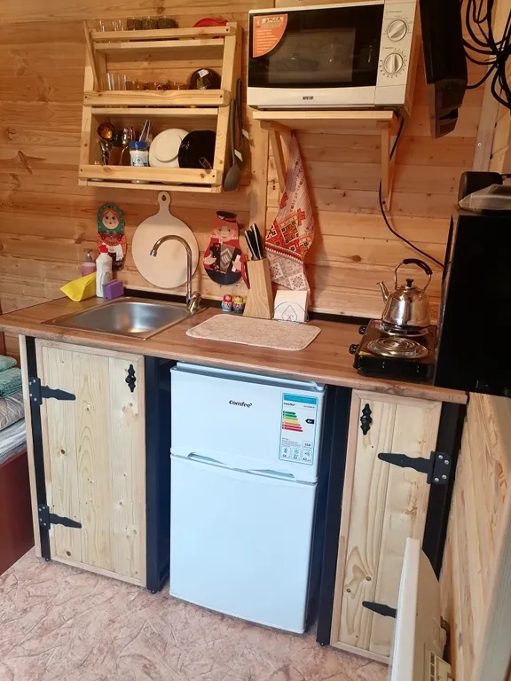 Домик рядом с Каменным городом и Столбами Усьва