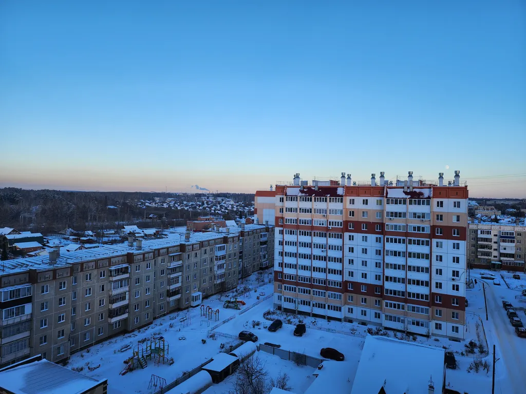 Уютная студия с видом на город рядом с вокзалом