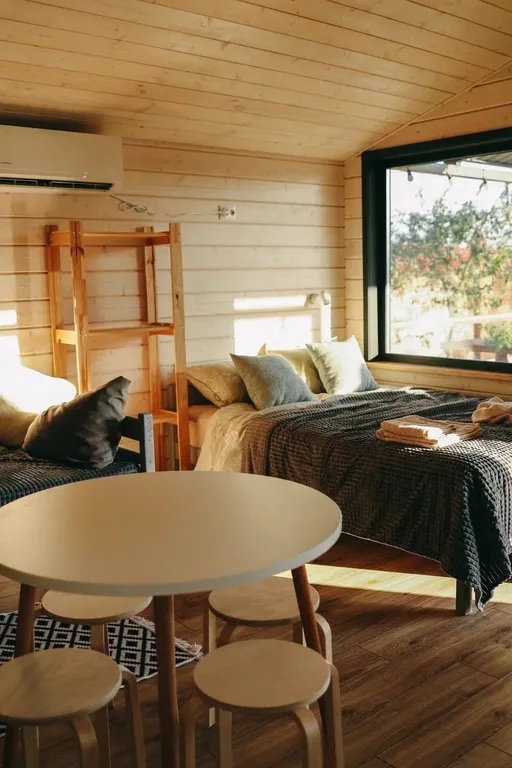 Дача Демьяна на берегу Волги