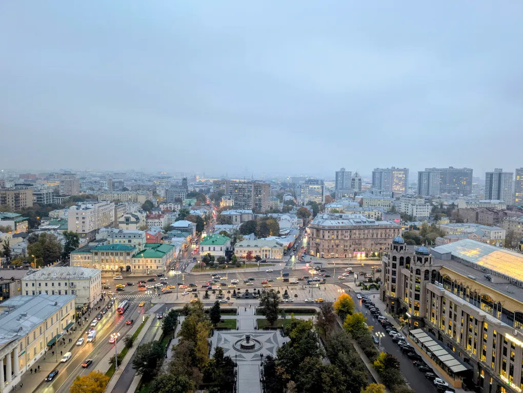 Квартира КвартираСвободна на Кудринской Площади 1 — Москва