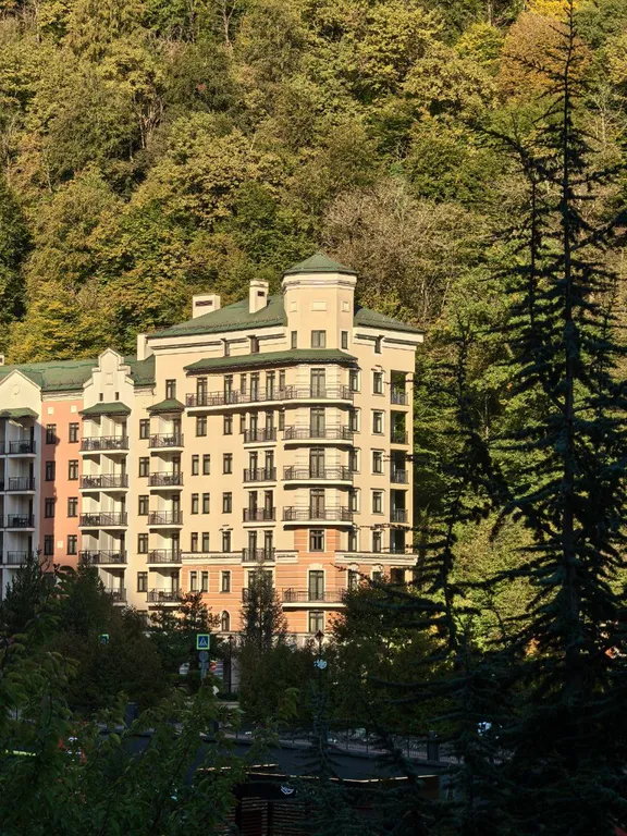 Шикарный апартамент в центре Роза Хутор