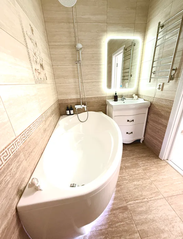 Шикарная квартира для вашего вечера