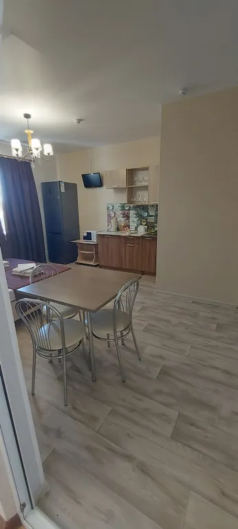 Квартира Квартира Люкс двухкомнатный с кухней — Кучугуры