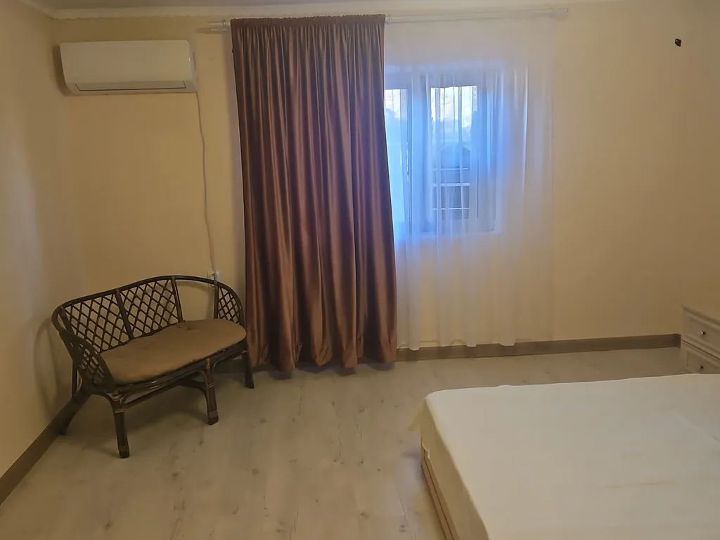 Гостевой Дом Азалия Комната Фламинго в жилом доме в 50 от моря