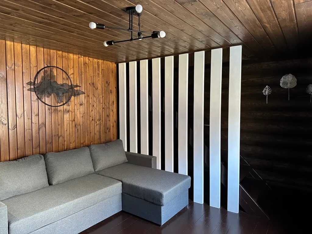 Просторный дом с баней и чаном