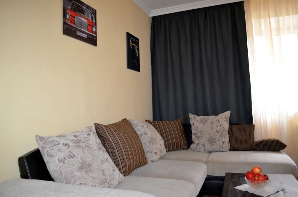 Крупногабаритная двухкомнатная квартира