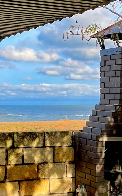 Домик у моря