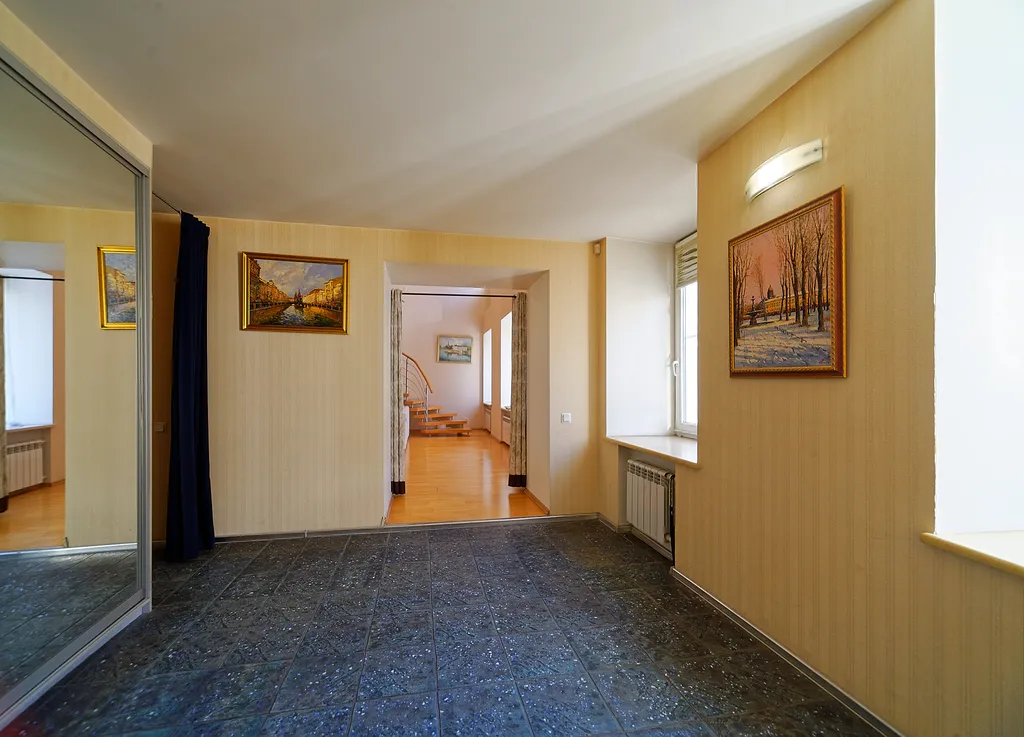 Квартира Двухэтажные апартаменты лофт Европа — Санкт-Петербург