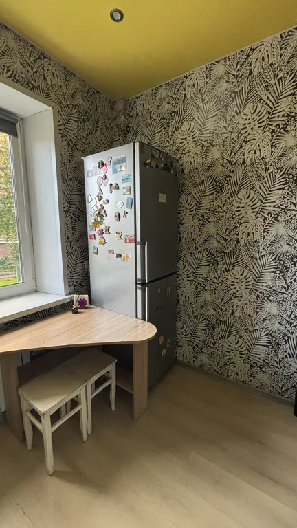 Однокомнатная квартира в центре с видом на Три Штыка