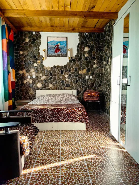 Номер с кухней рядом с морем