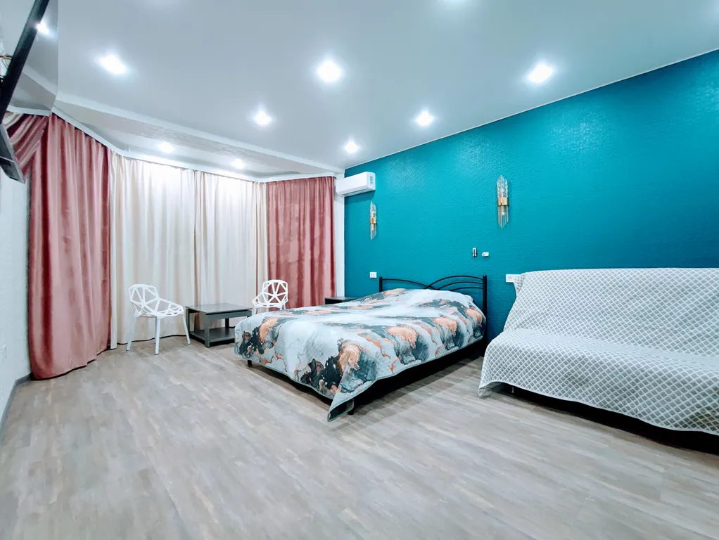 Апартаменты люкс с кондиционером и бойлером в центре Абакана