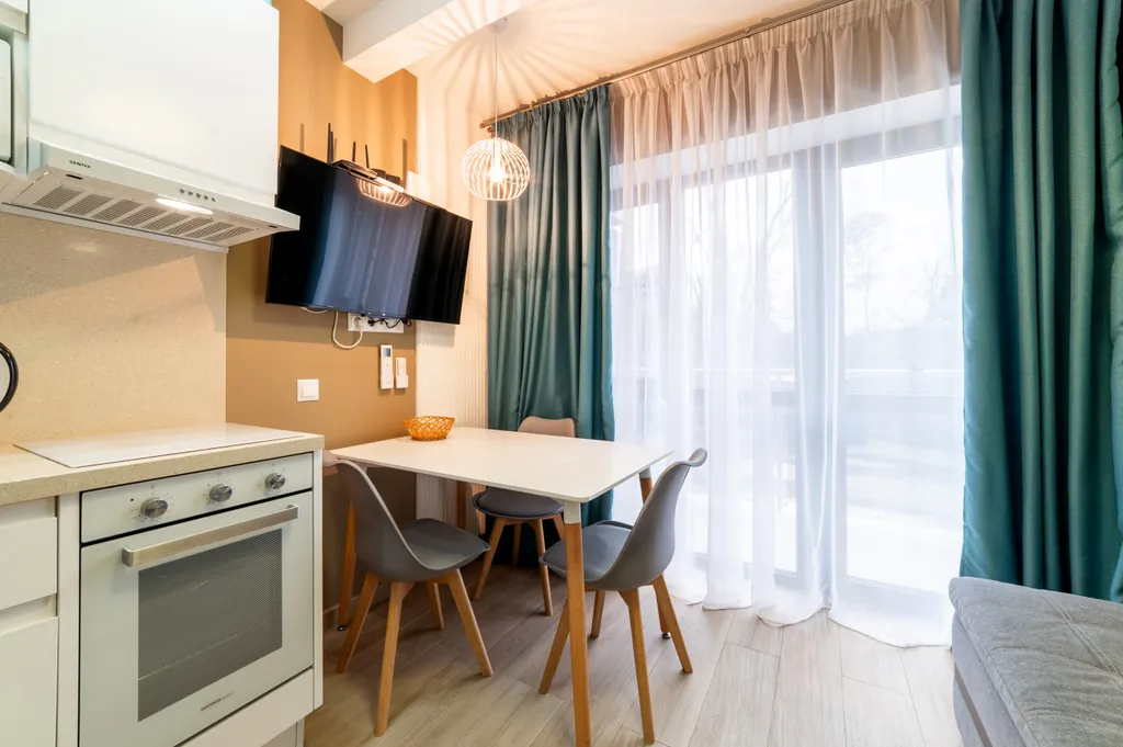 Двухуровневый апартамент около моря с бассейном в ЖК Морской квартал