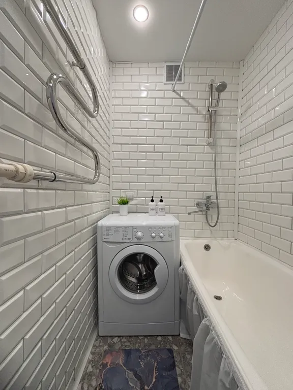 Стильная 2-комнатная квартира в центре города от Город 18