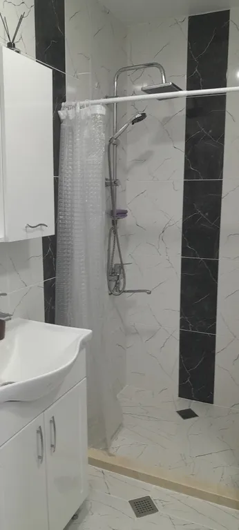 Уютная студия в центре с видом на горы