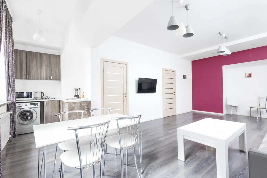 2 спальни в самом центре города, новый дом