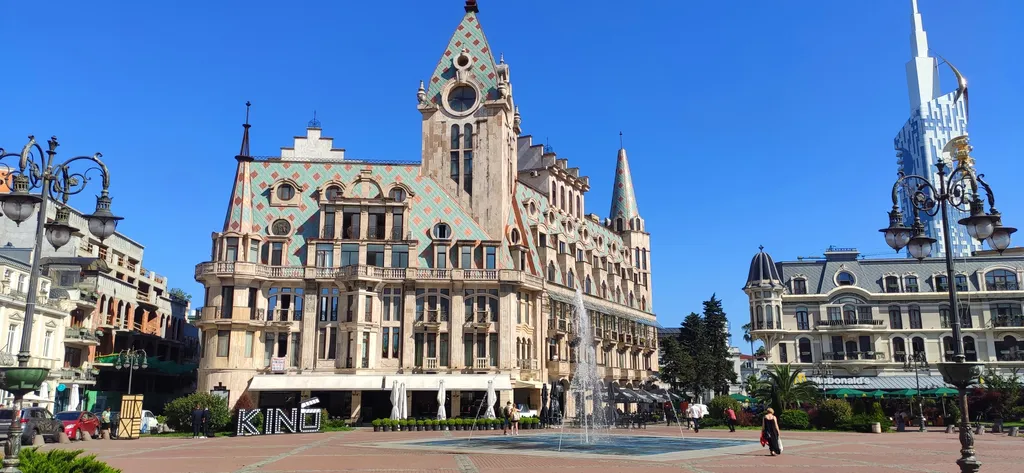 Апартамент-студио в Орби-сити с прямым видом на море