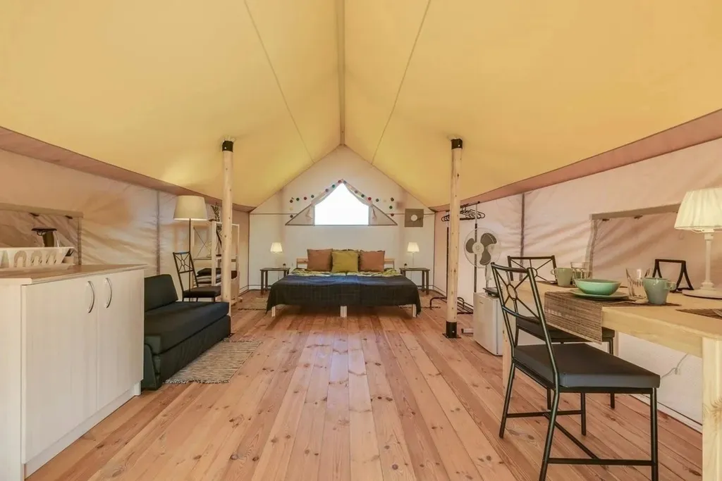 Коттедж Коттедж Шатер стандарт — Луга