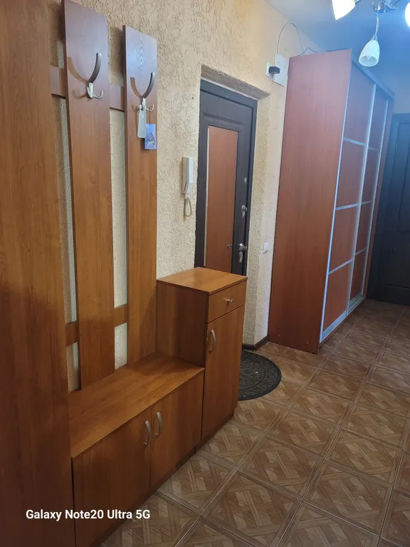 Просторная квартира с удобным местоположением