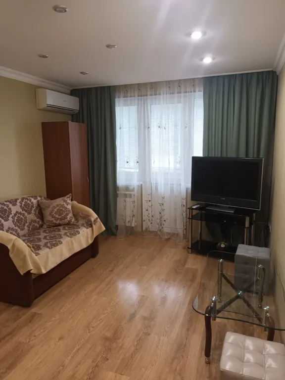 Чистая и уютная квартира недалеко от центра города