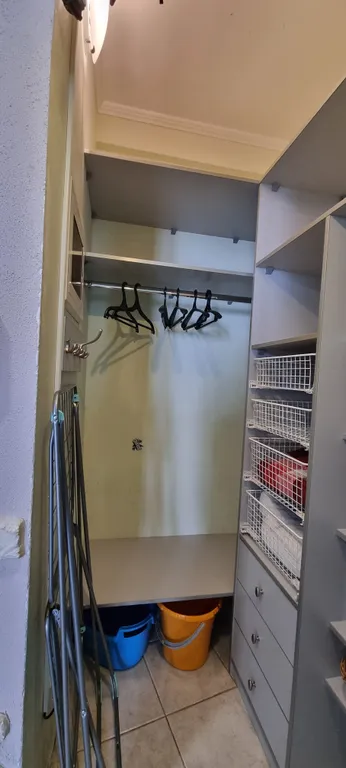 Просторная квартира для большой семьи рядом с пляжами