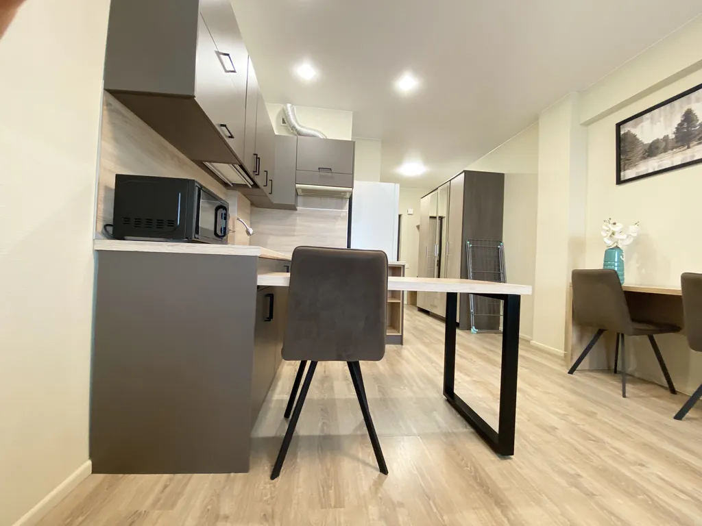 Апартаменты 166