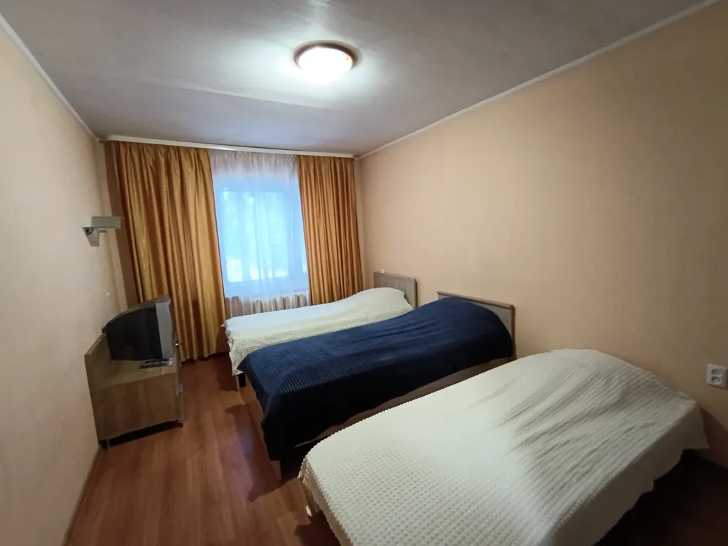 Отличная двушка рядом с набережной, военным училищем и вокзалом