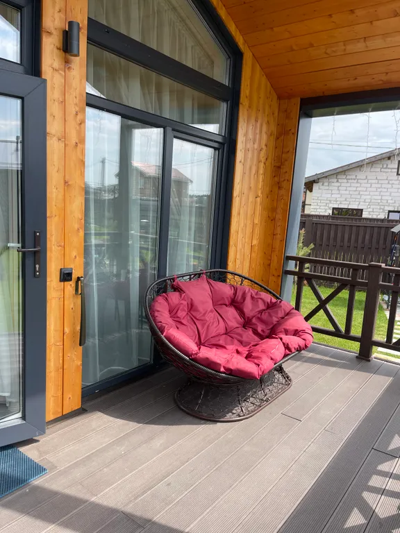 Красивый тёплый дом