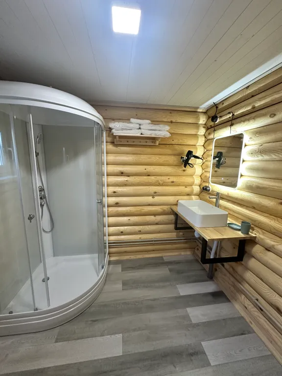 Уютный деревянный дом