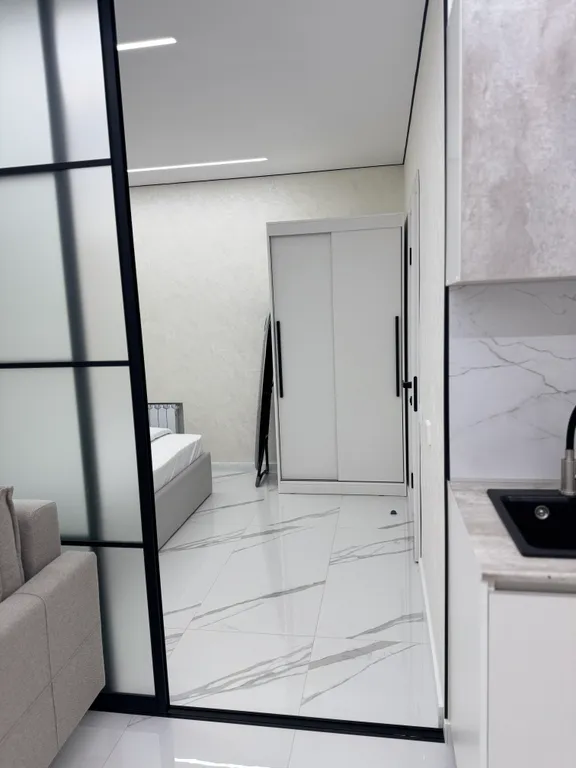 Просторная двухкомнатная квартира расположенная в живописном районе