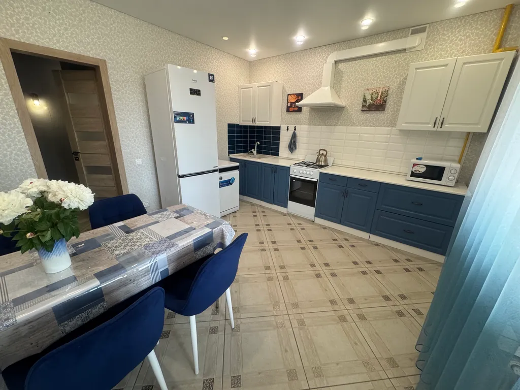 Квартира в центре у сквера на Рахова