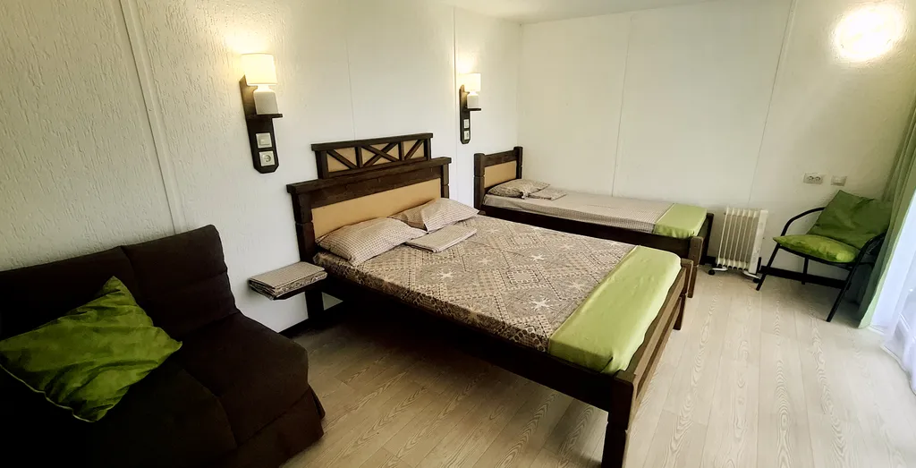 Коттедж 1-комнатный Дом — аренда посуточно в Краснокамск