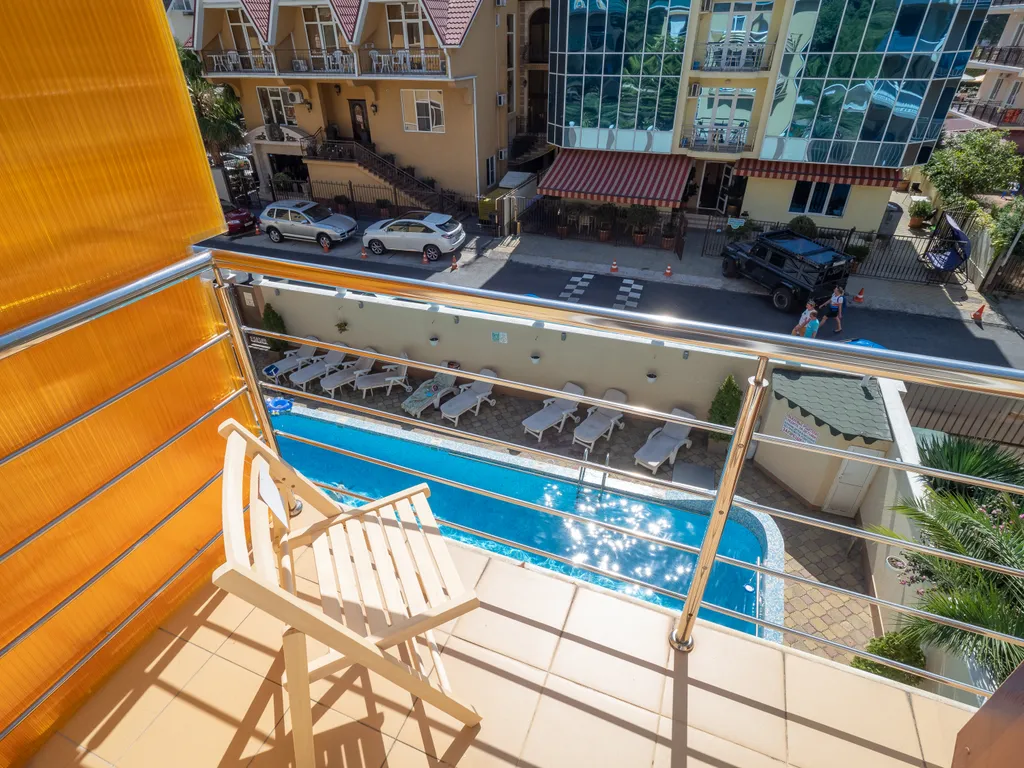 Квартира Квартира Студия у моря с теплым бассейном — Сириус