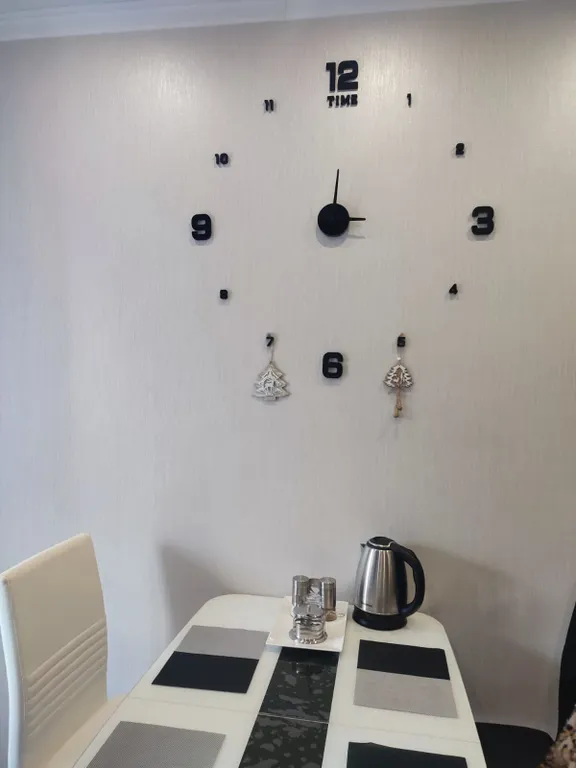 Квартира Квартира с картинами-вышивками рядом с морем и парком — Зеленоградск