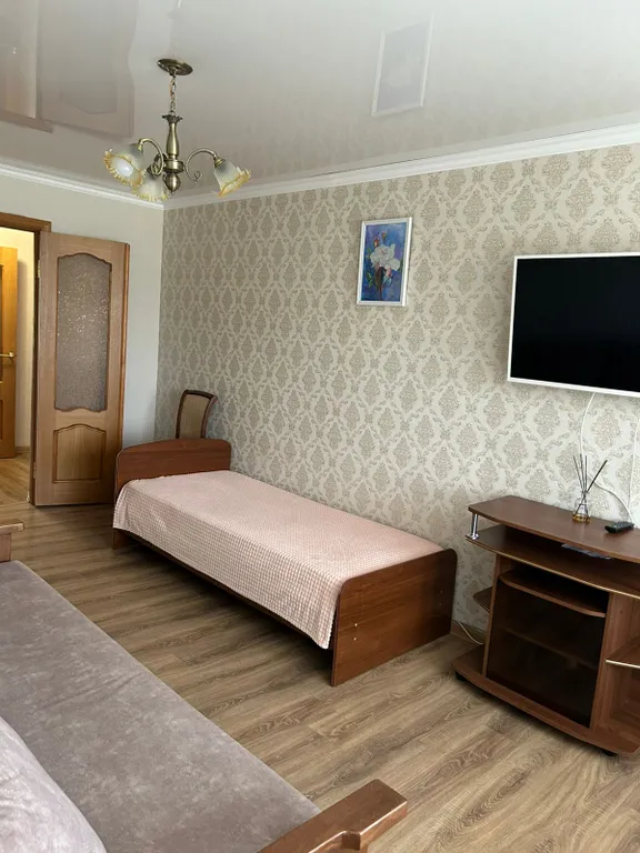 Чистая, уютная трёхкомнатная квартира со всеми удобствами