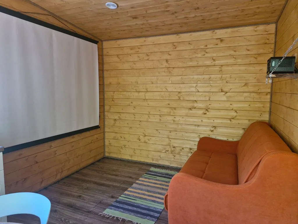 Коттедж Домик в лесу — Кисловодск