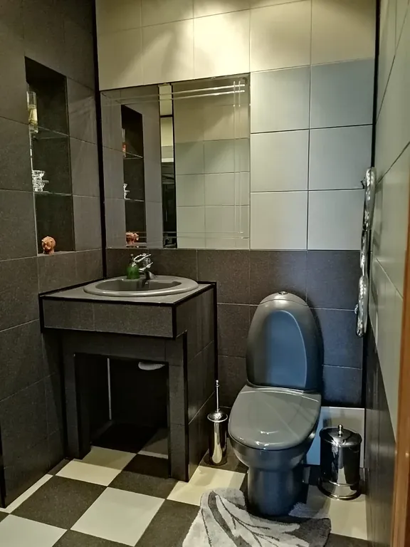 4-комнатная Квартира