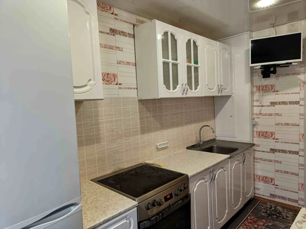 Трехкомнатная квартира в центре города Нягань — аренда посуточно в Нягань