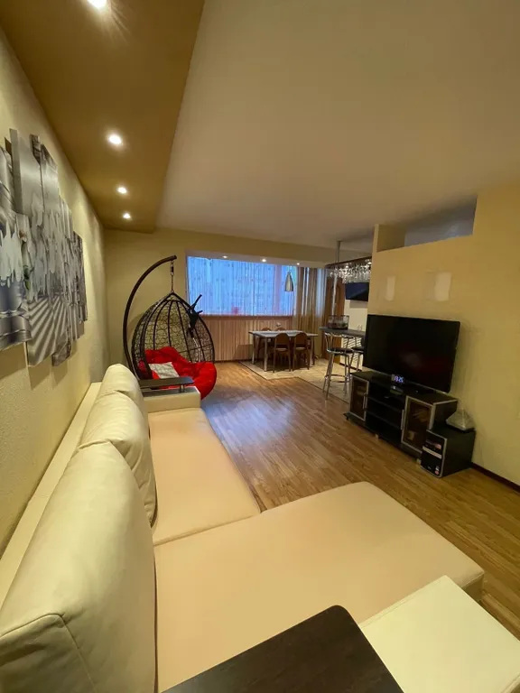 Уютная 2-комнатная квартира в отличном районе